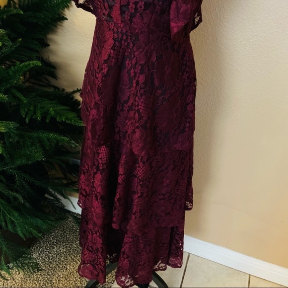 NWOT Lulus Molinetto Burgundy Lace Ruffled Tiered Sleeveless Maxi Dress - Picture 5 of 16